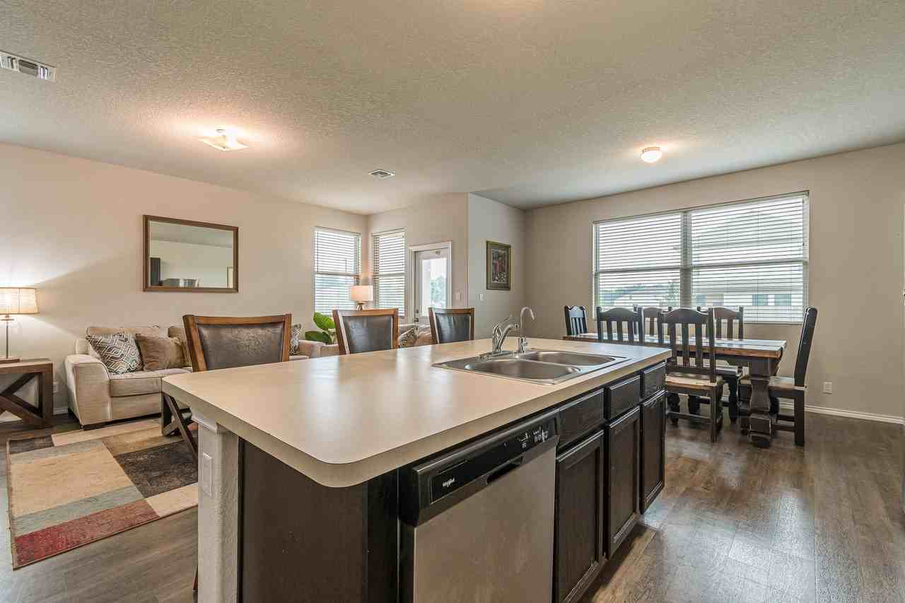 9427 Somers Bend #1 - Photo 7 of 22