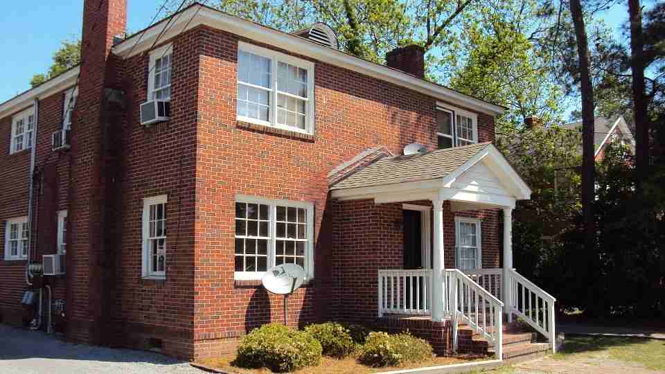 815 W Evans St Apt A #1 - Photo 4 of 6