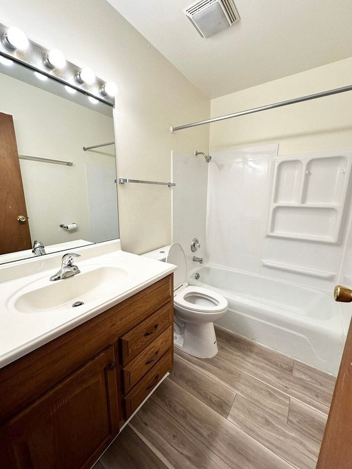 Orchard Hills Apartments - Photo 6 of 50