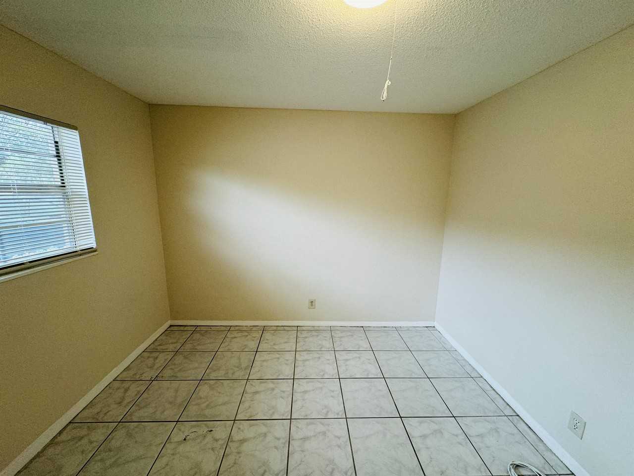 5001 W Oakland Park Blvd #109 - Photo 6 of 15