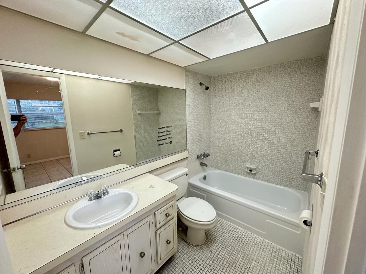 5001 W Oakland Park Blvd #109 - Photo 7 of 15