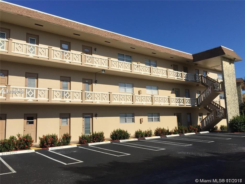 5001 W Oakland Park Blvd #109 - Photo 3 of 15