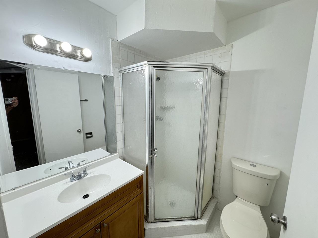 5001 W Oakland Park Blvd #109 - Photo 2 of 15