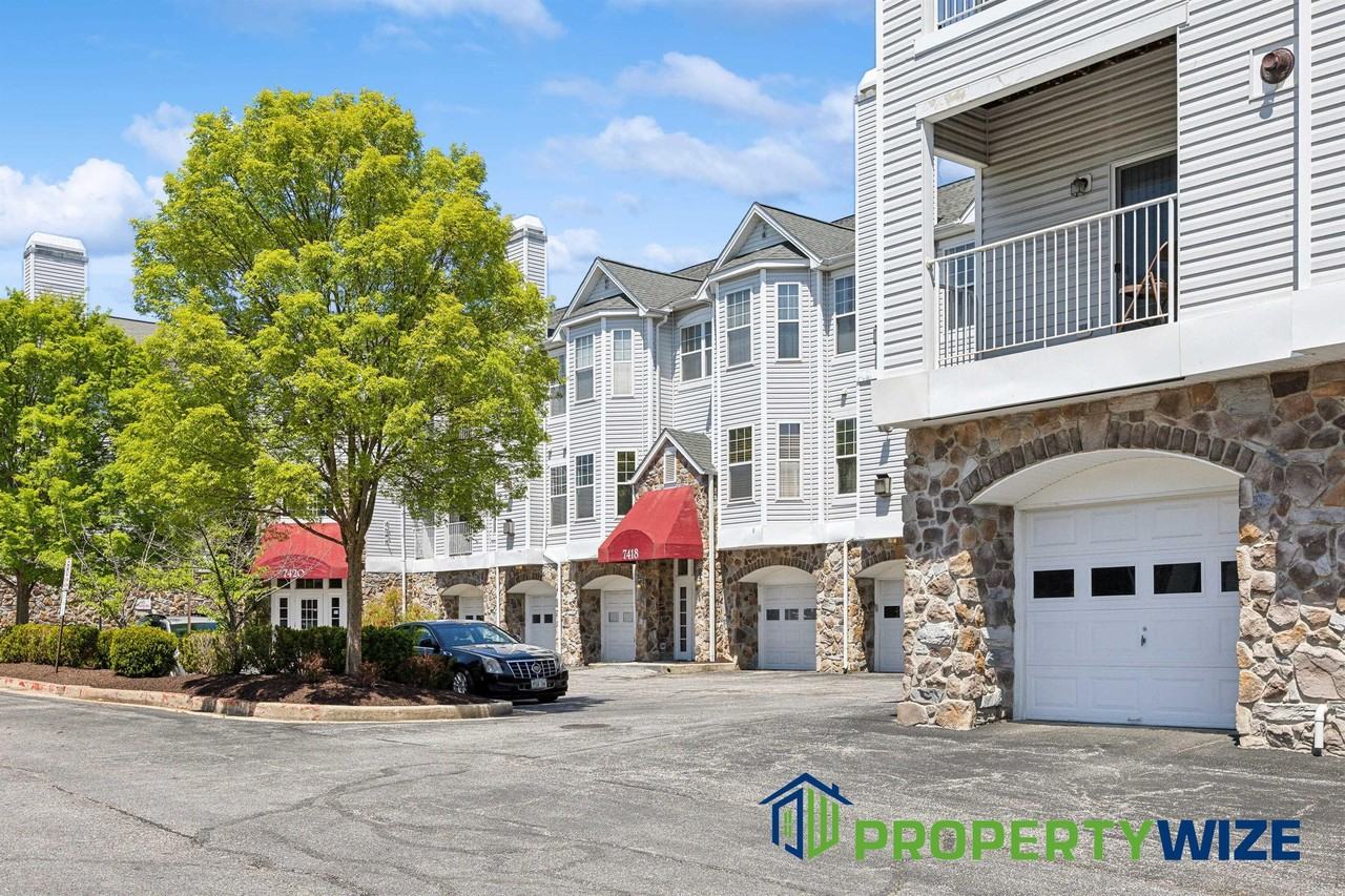 7418 Hindon Cir #201 - Photo 2 of 27