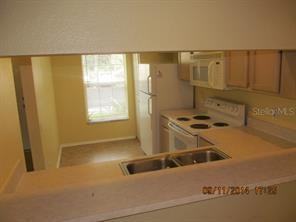 8532 Hunters Key Cir - Photo 5 of 42