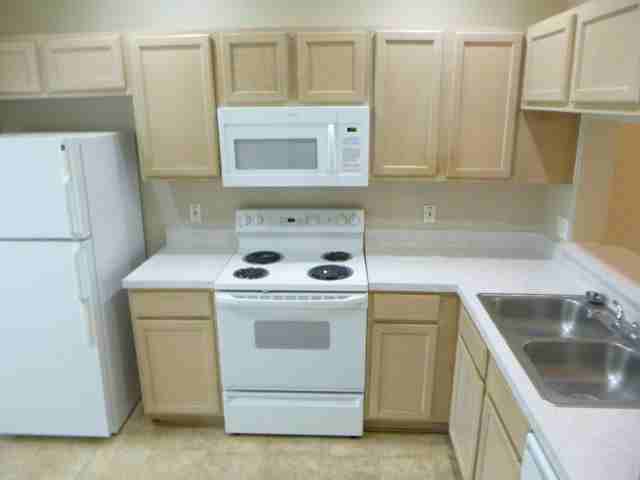 8532 Hunters Key Cir - Photo 6 of 42