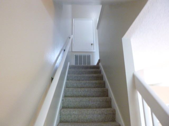 8532 Hunters Key Cir - Photo 4 of 42