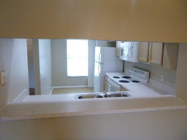 8532 Hunters Key Cir - Photo 5 of 42