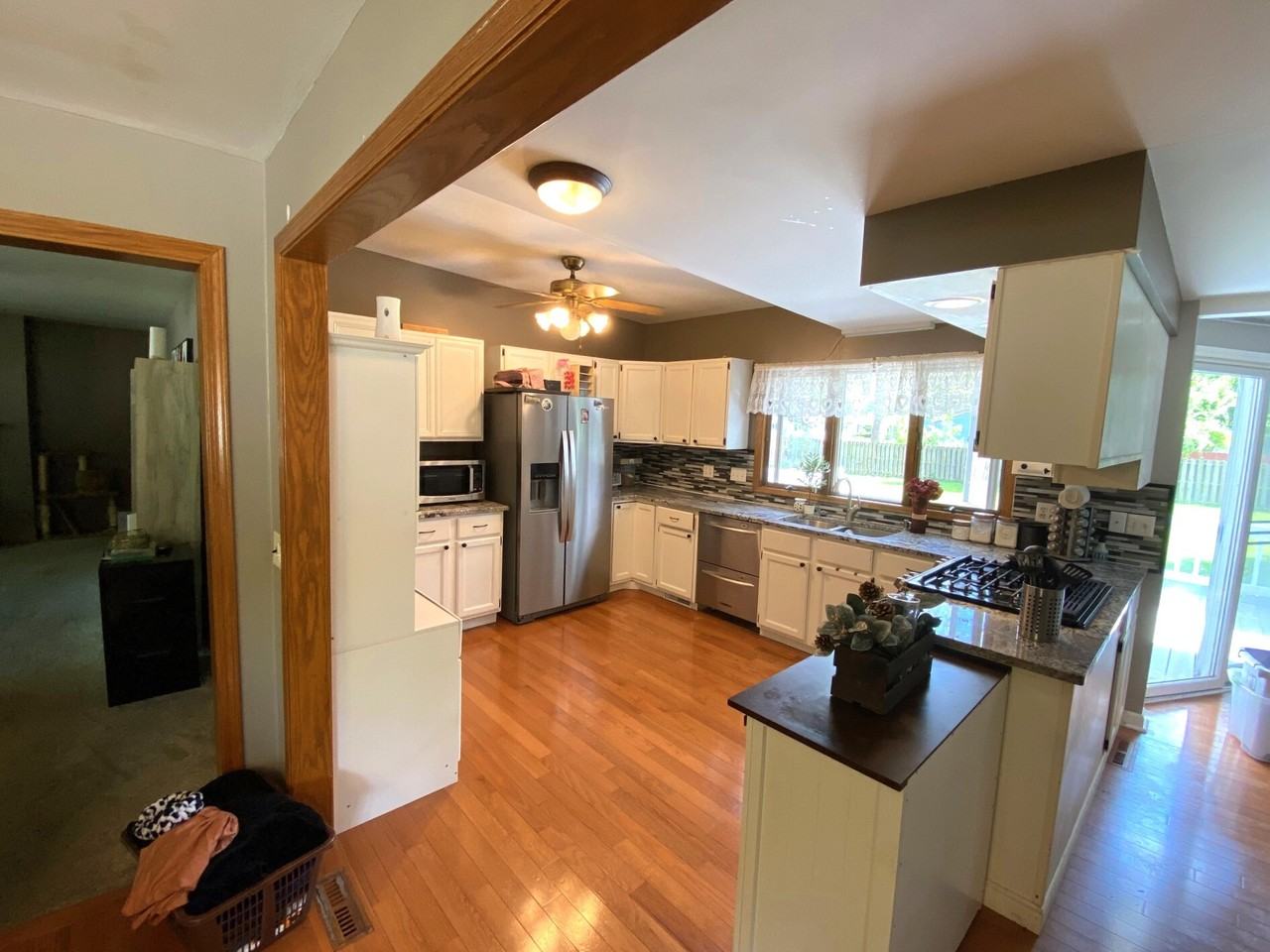 208 Glynn Rd - Photo 6 of 22