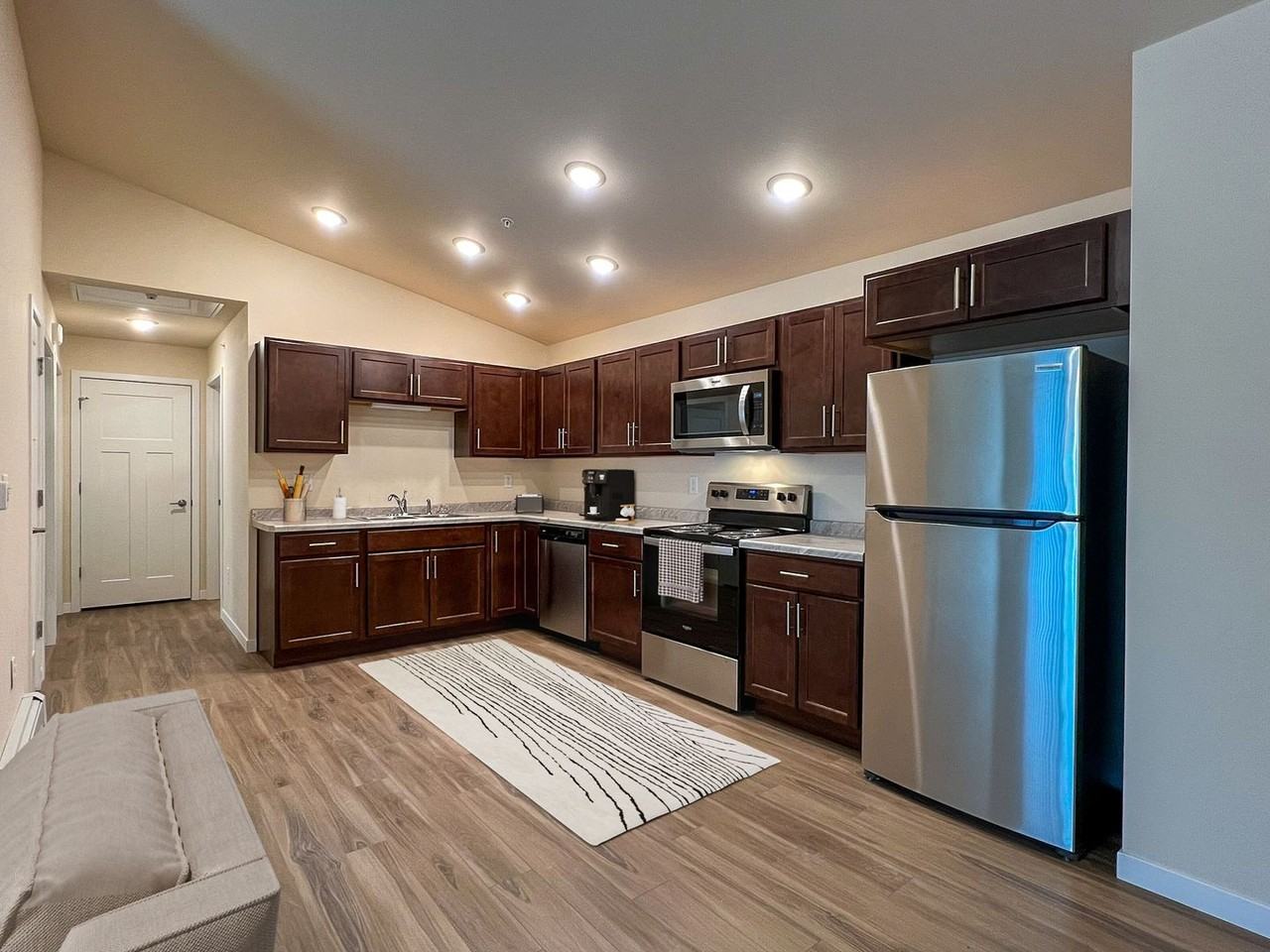 SCS Sunset Estates Apartment Community - Photo 4 of 17