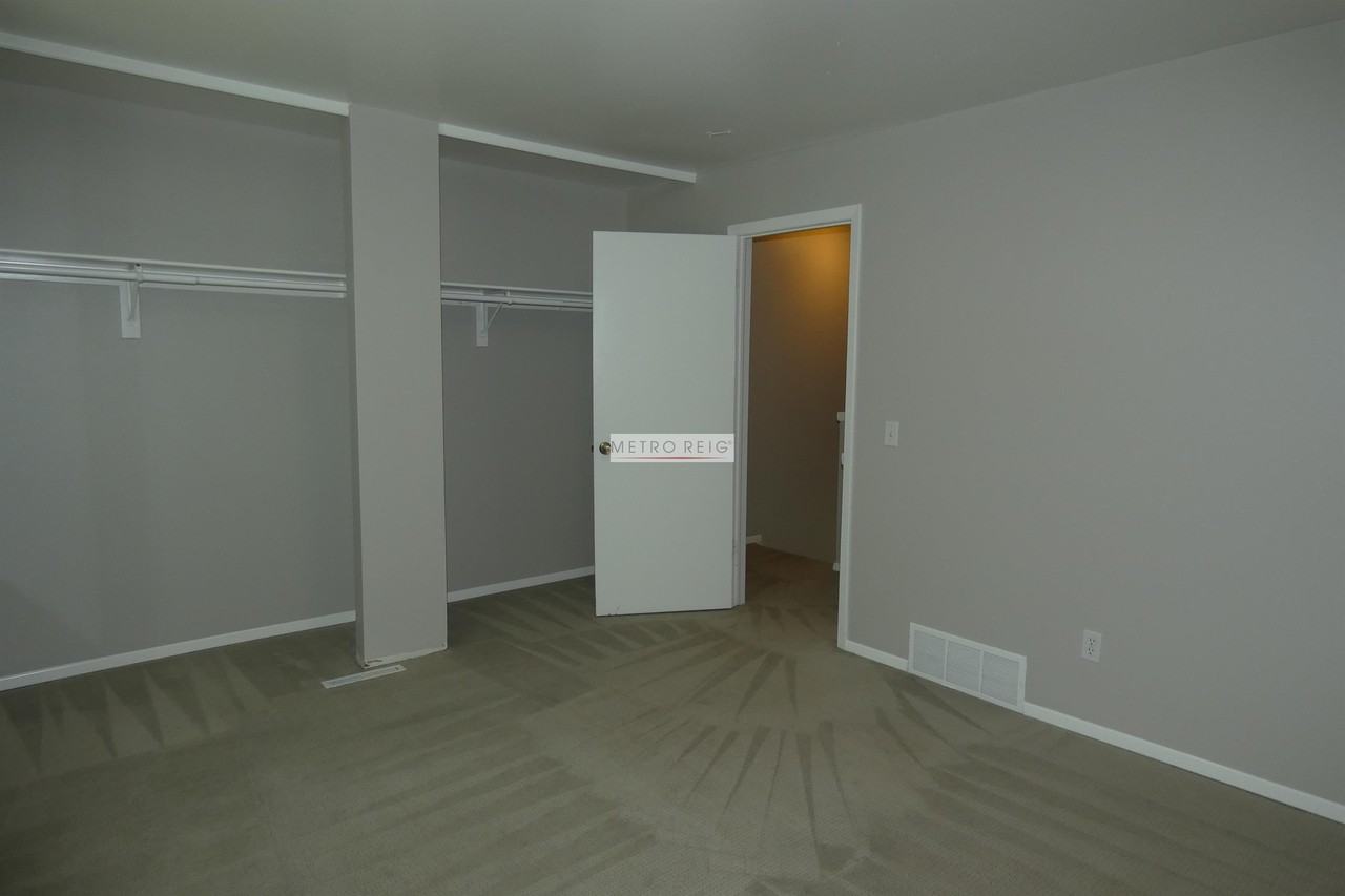 3870 Broadway St #TH - Photo 2 of 18