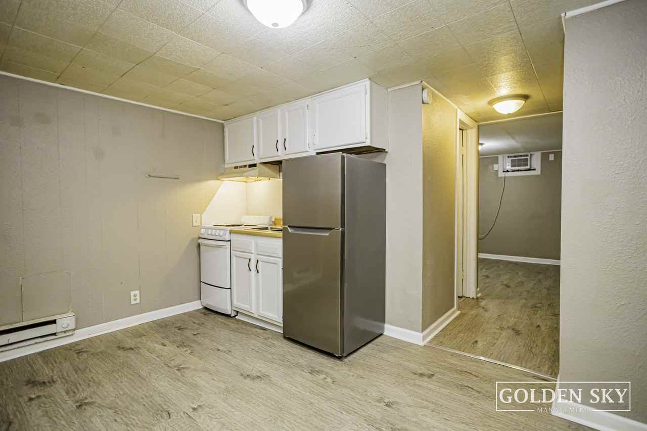 815 Crescent Dr #8 - Photo 2 of 7