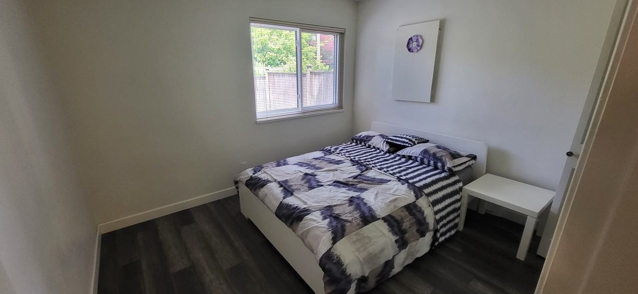 1302 15th Street West - Photo 2 of 12
