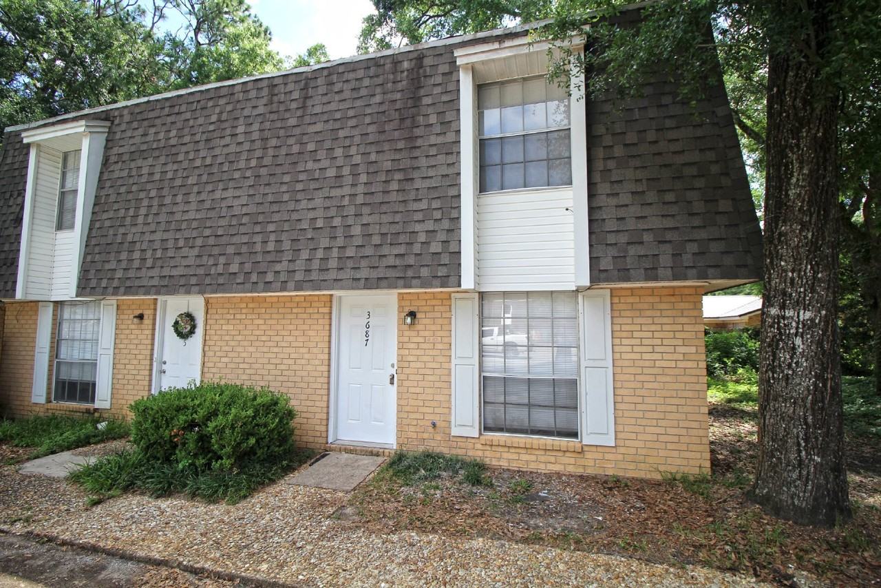 3687 E Olive Rd - Photo 2 of 21