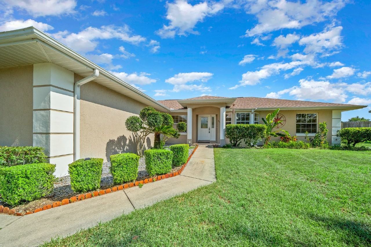 5956 Pecan Rd - Photo 2 of 39