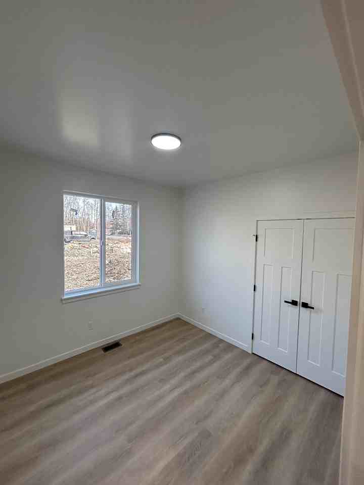 3480 S Shamrock St #1 - Photo 5 of 10