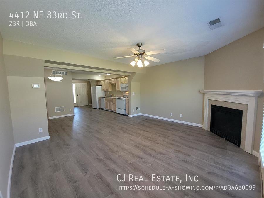 4412 Ne 83rd St - Photo 2 of 12