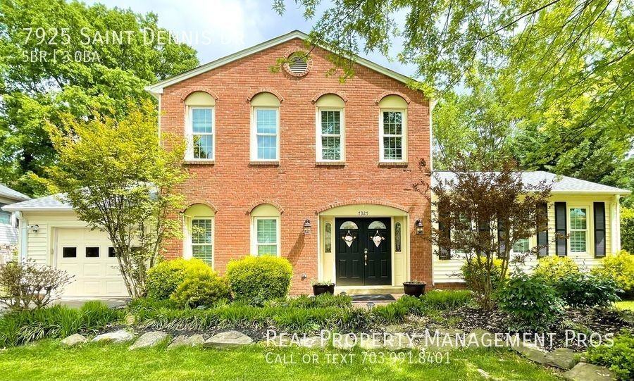 7925 Saint Dennis Dr - Photo 2 of 33