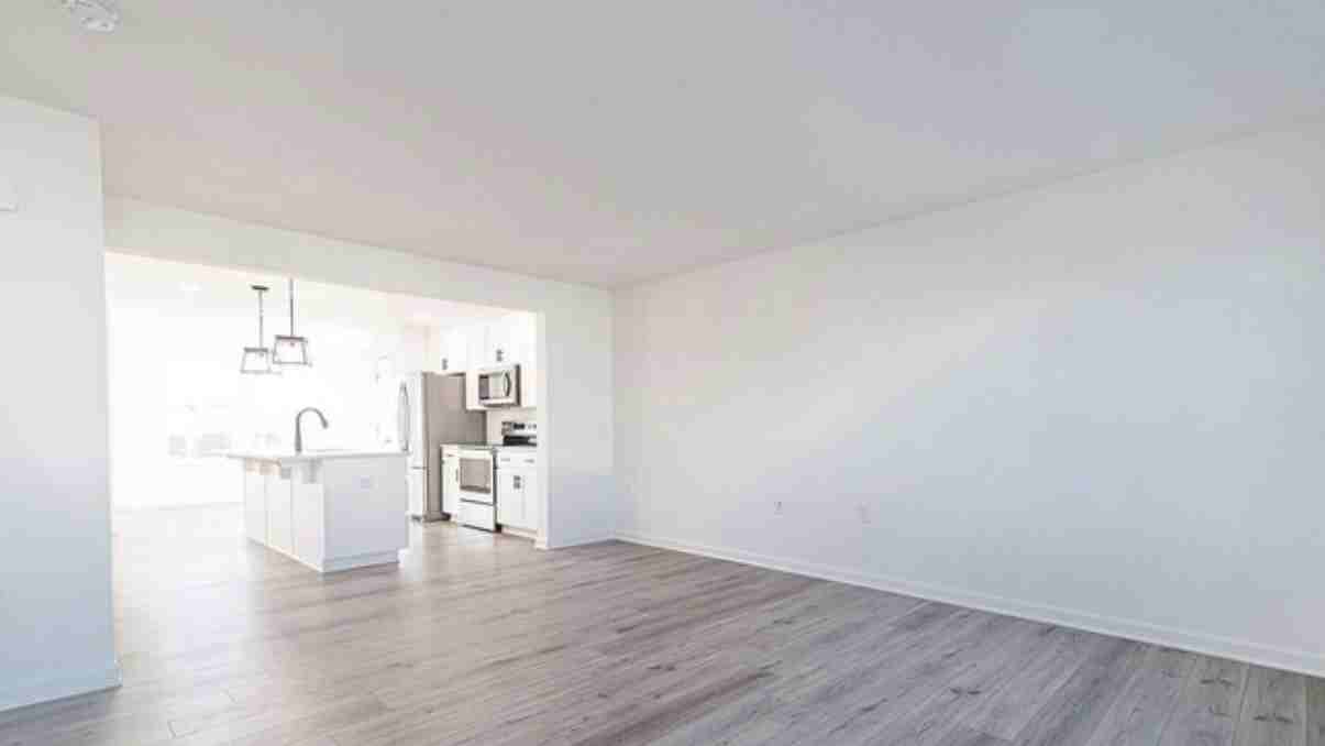 Cecily Way #112 - Photo 6 of 20