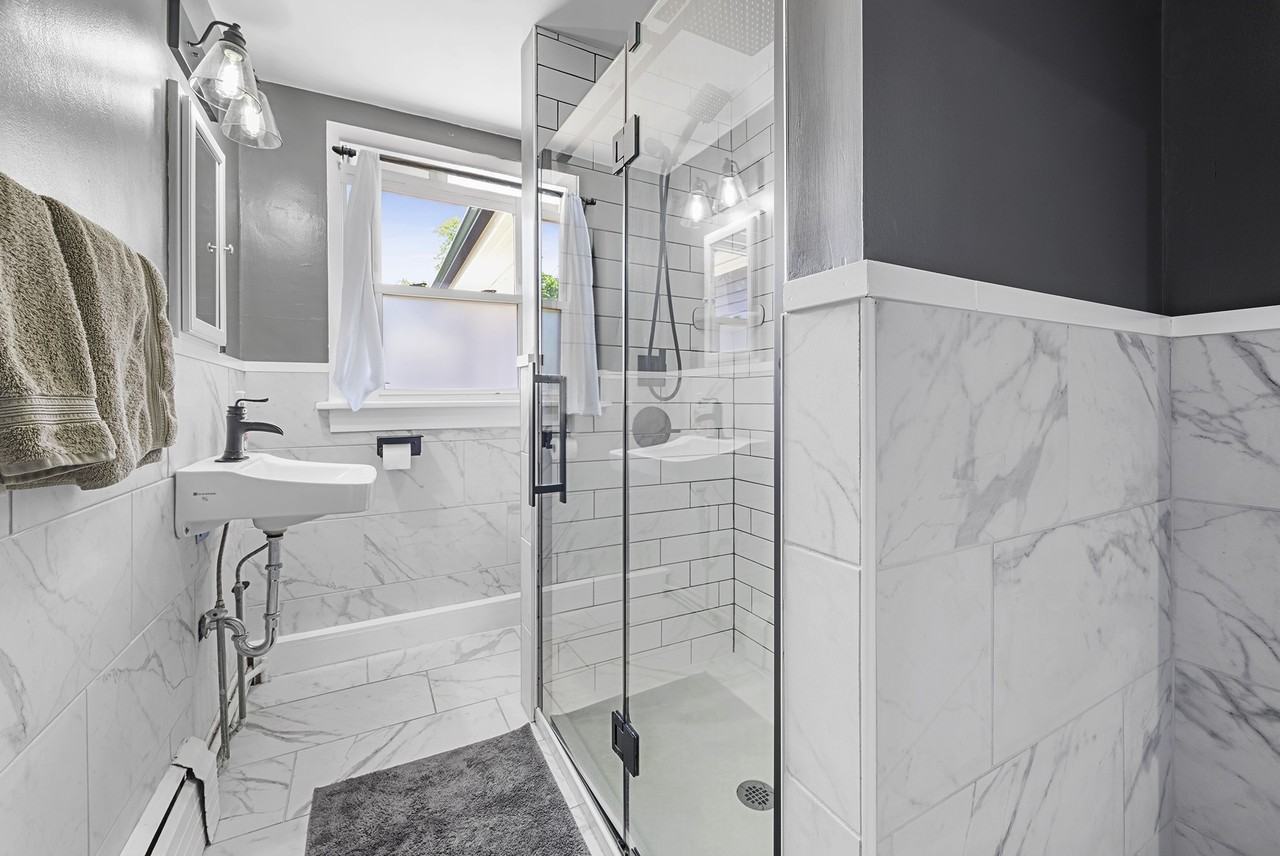 3 Pearl St #D - Photo 7 of 26