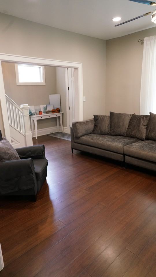 988 Linwood Ave #NA - Photo 3 of 34