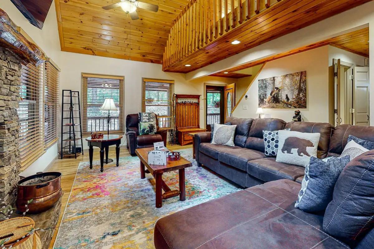 398 Mountain Tops Cir #NA - Photo 2 of 19