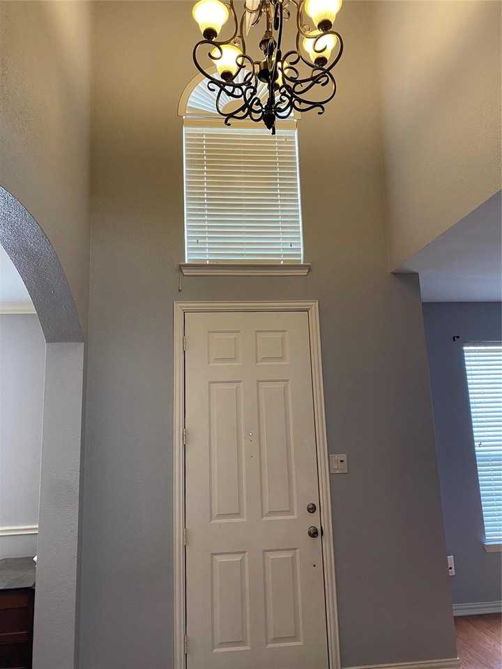 7852 Rainbow Falls Dr #NA - Photo 2 of 19
