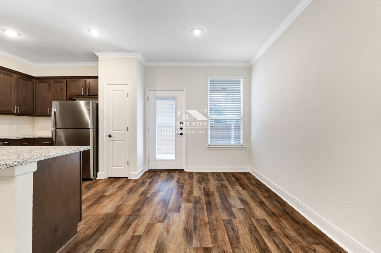10311 Candlewood Way #101 - Photo 7 of 26