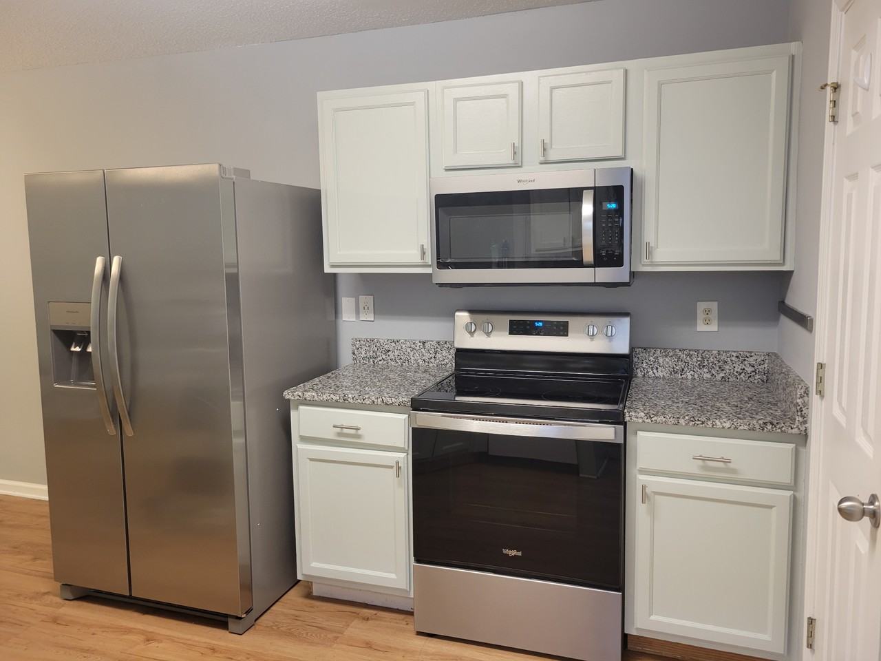 2266 Charleston Pointe Se #NA - Photo 5 of 32