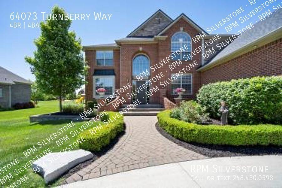 64073 Turnberry Way - Photo 3 of 50