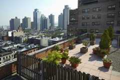 235 E 87th St #4B - Photo 2 of 3