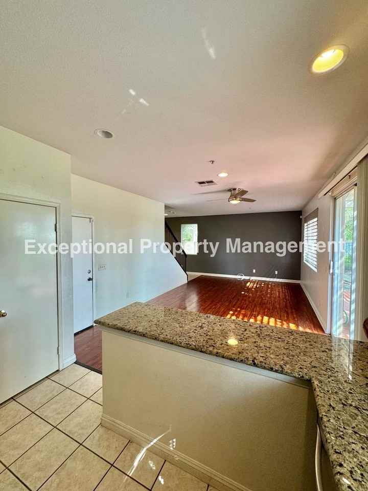 6138 Greenboro Way - Photo 7 of 25