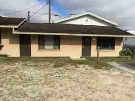 featured image of 216 Orangeview Ln