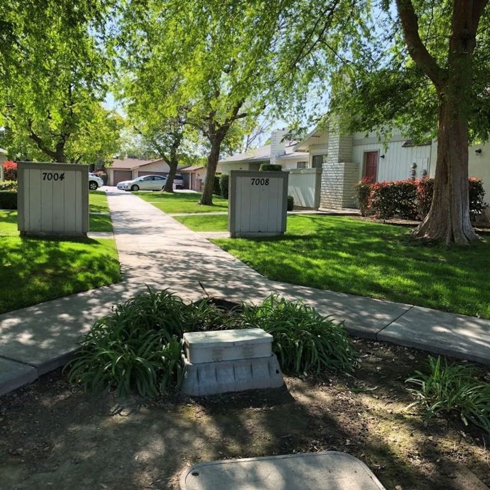 1423p-796-7008 N. Half Moon Dr.  MG - Photo 2 of 14