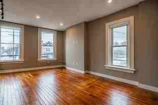 245 King Ave - Photo 1 of 1