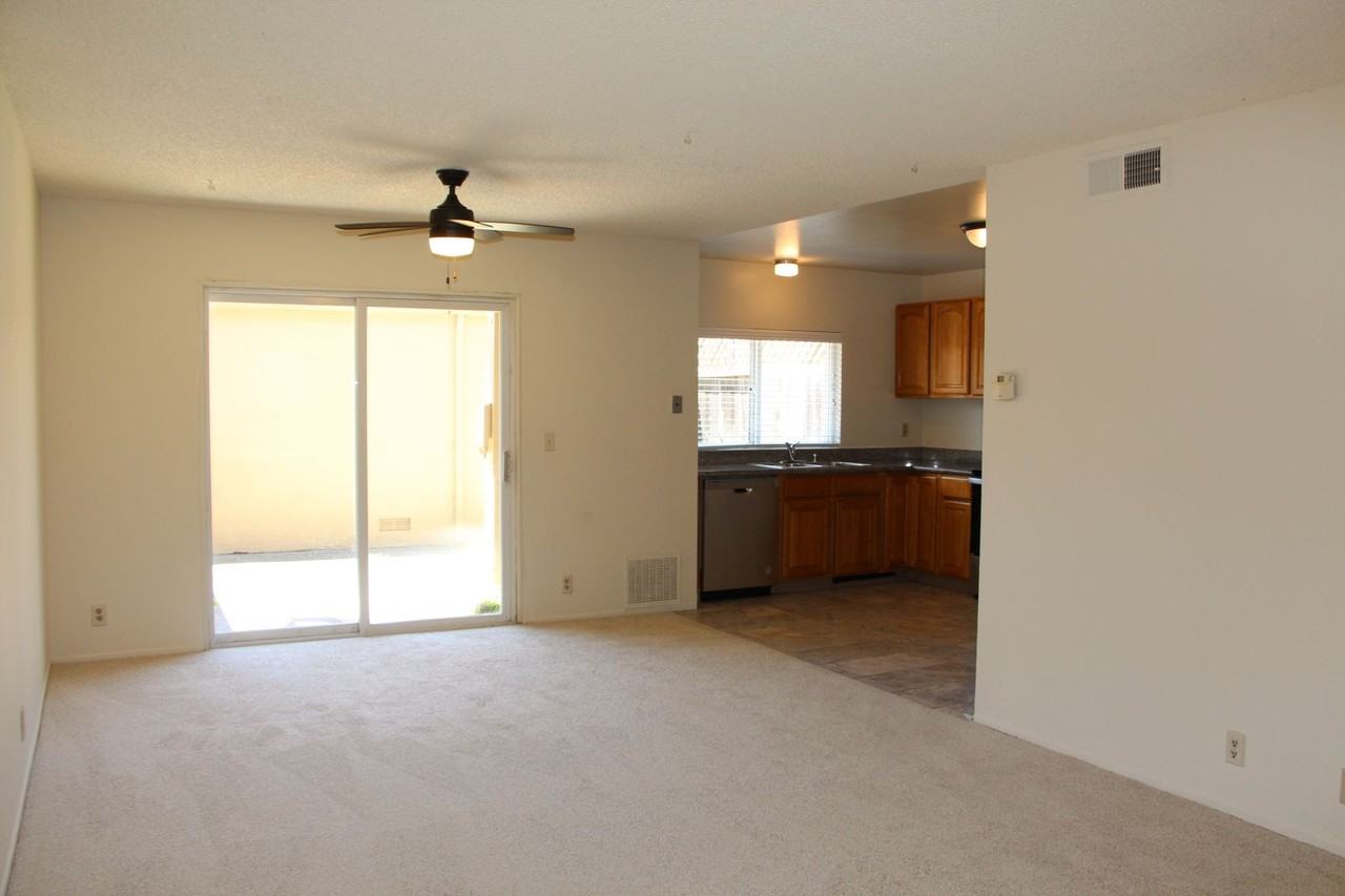 4220 Comet Cir - Photo 2 of 6