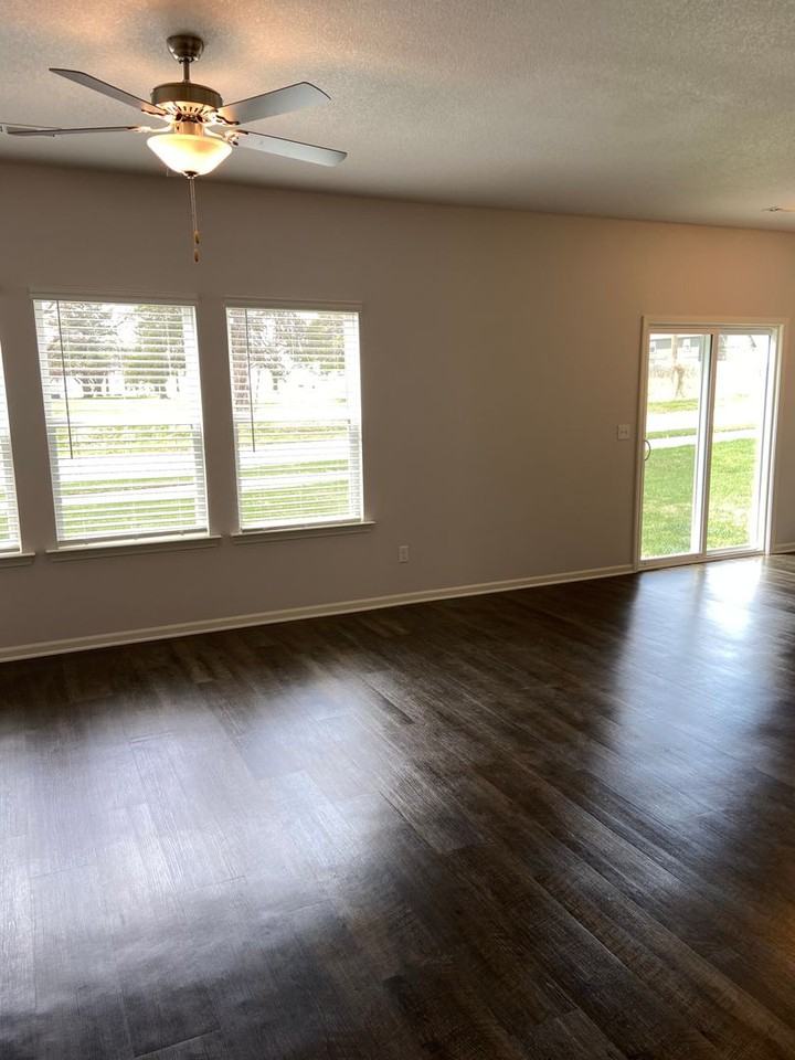 21546 S Harrison St - Photo 6 of 28