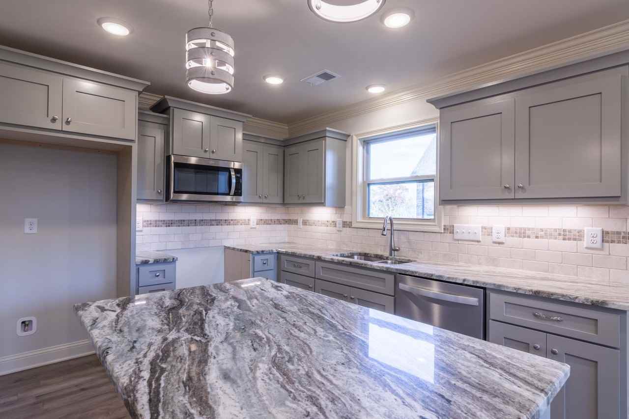 1031 C P Stewart Blvd - Photo 7 of 35