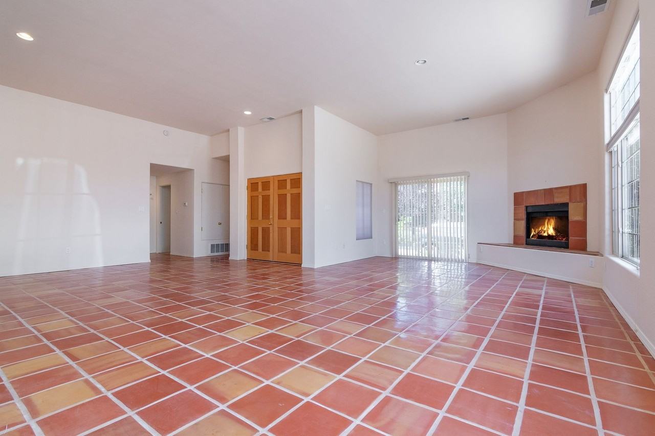 4254 Snow Bird - Photo 2 of 32