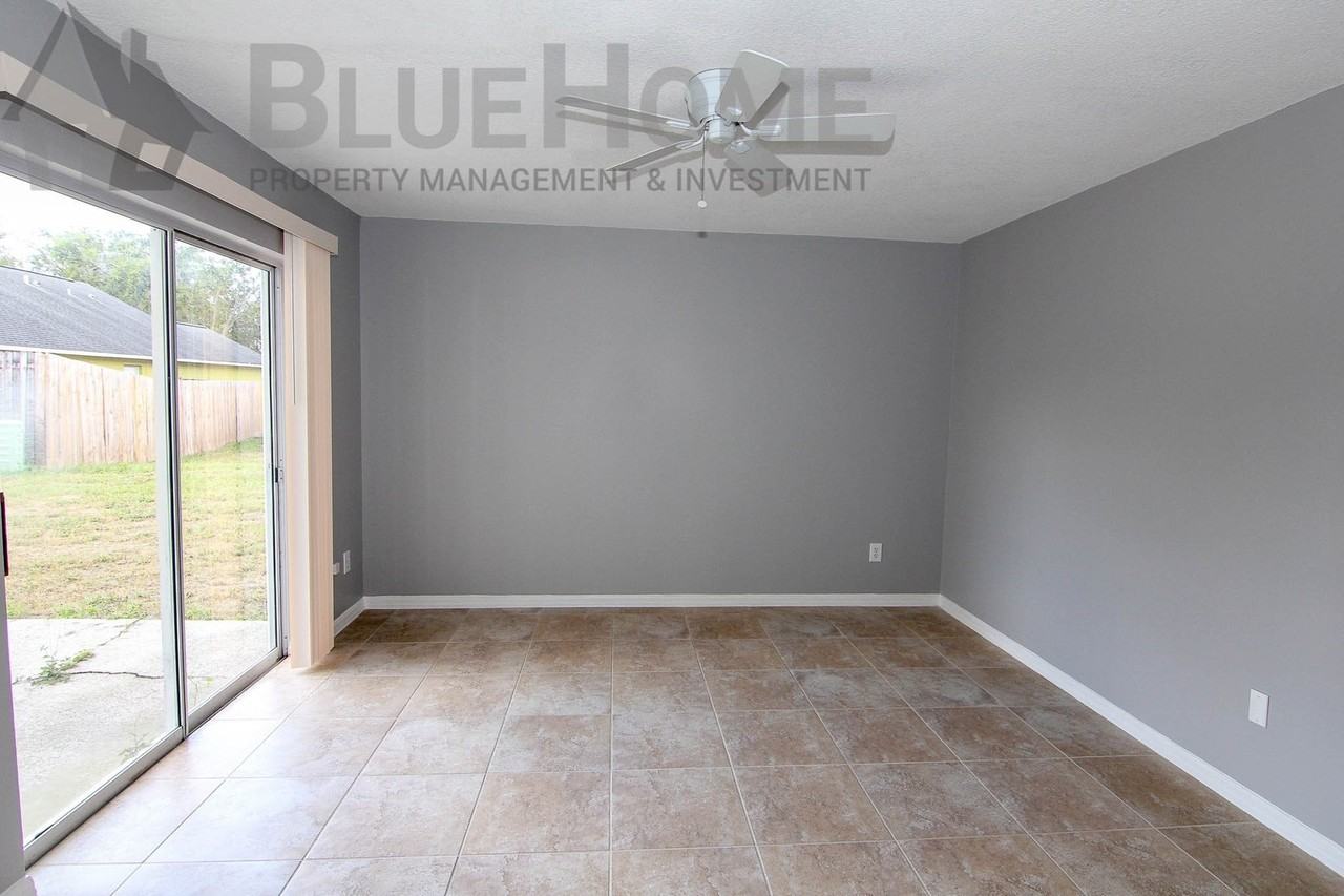 2704 Tannery Ct - Photo 6 of 11