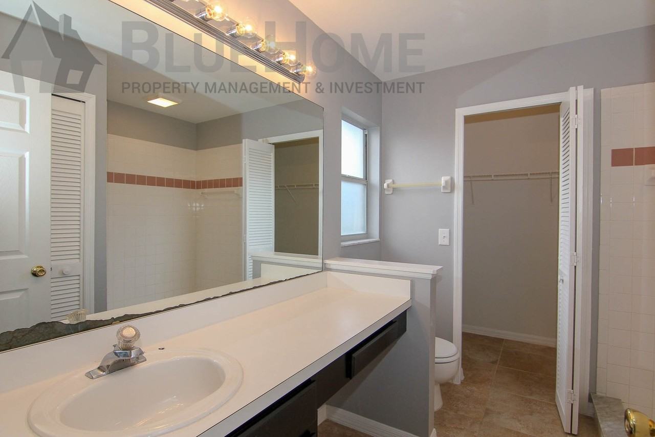 2704 Tannery Ct - Photo 7 of 11