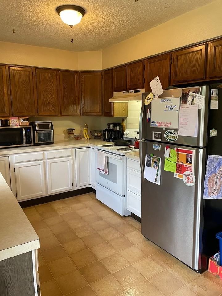 3218 Boone St - Photo 2 of 17