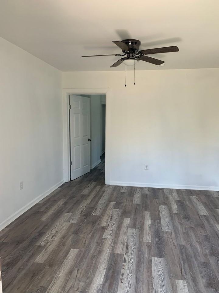 2255-57 N. Galvez St. - Photo 3 of 14