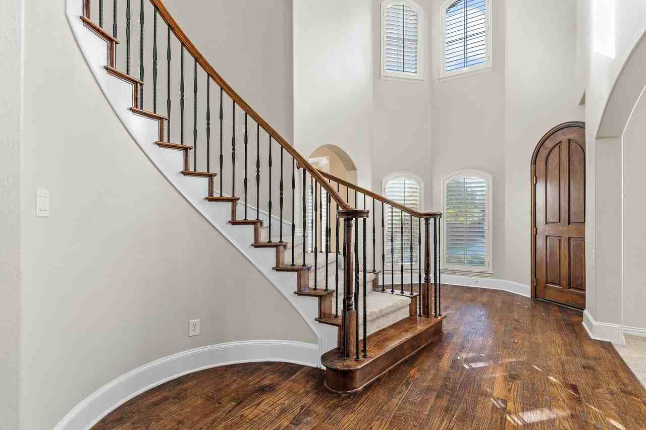 4542 Carraway Dr - Photo 5 of 48
