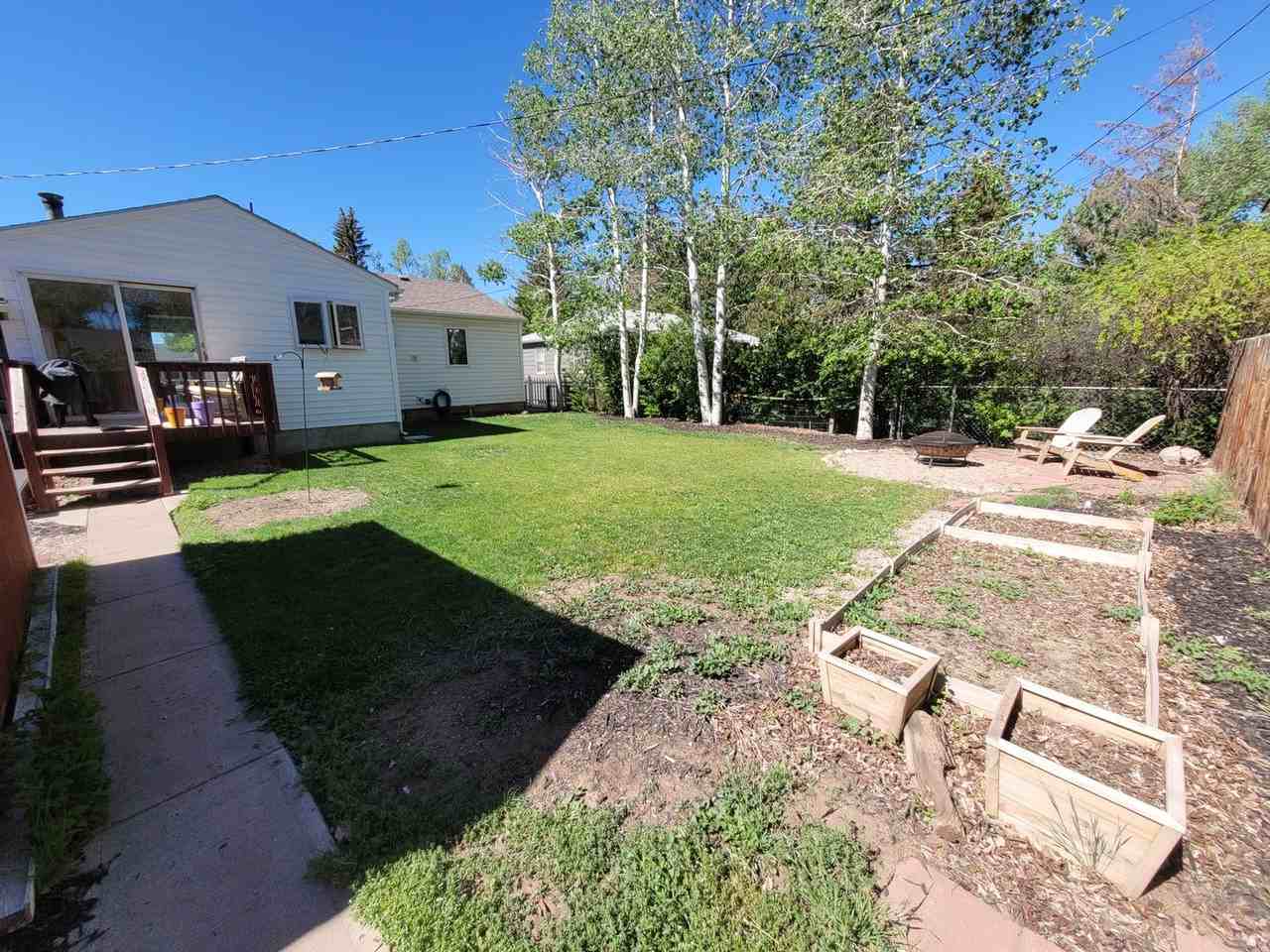 1517 Steele St - Photo 2 of 20