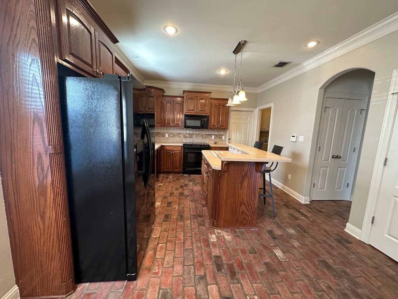 213 Decatur St - Photo 6 of 24