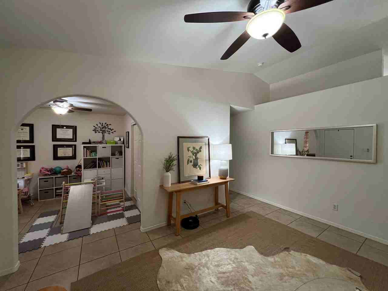 11407 E 25th Pl - Photo 5 of 33