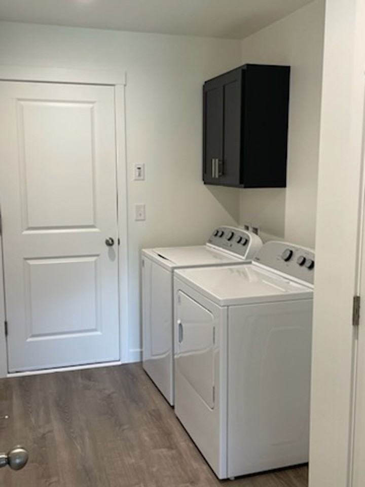 260 Ne Chinook Dr - Photo 3 of 14