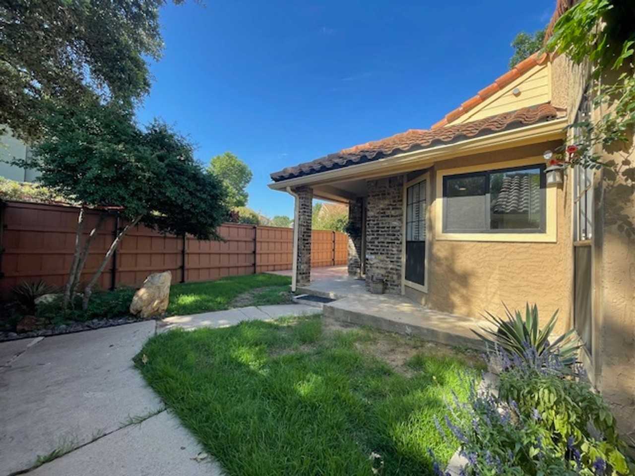 4213 Madera Rd #1 - Photo 2 of 17