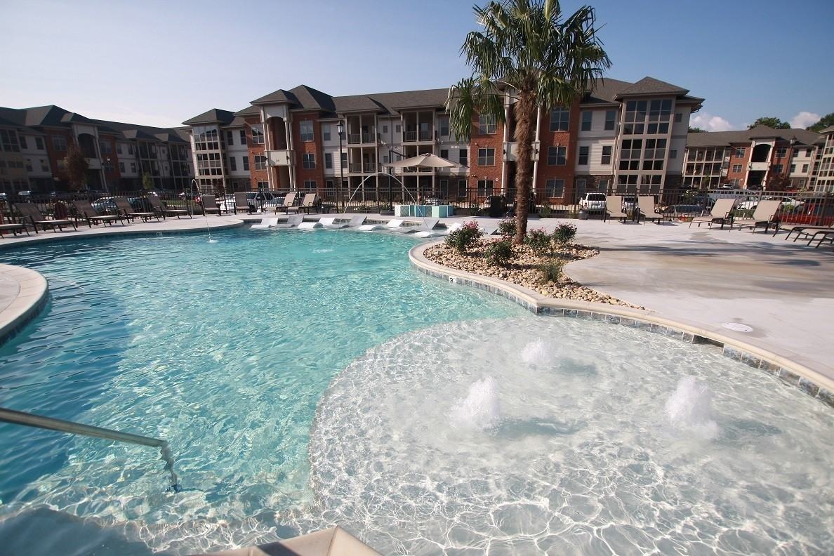 37 West Apartments - Photo 3 of 4